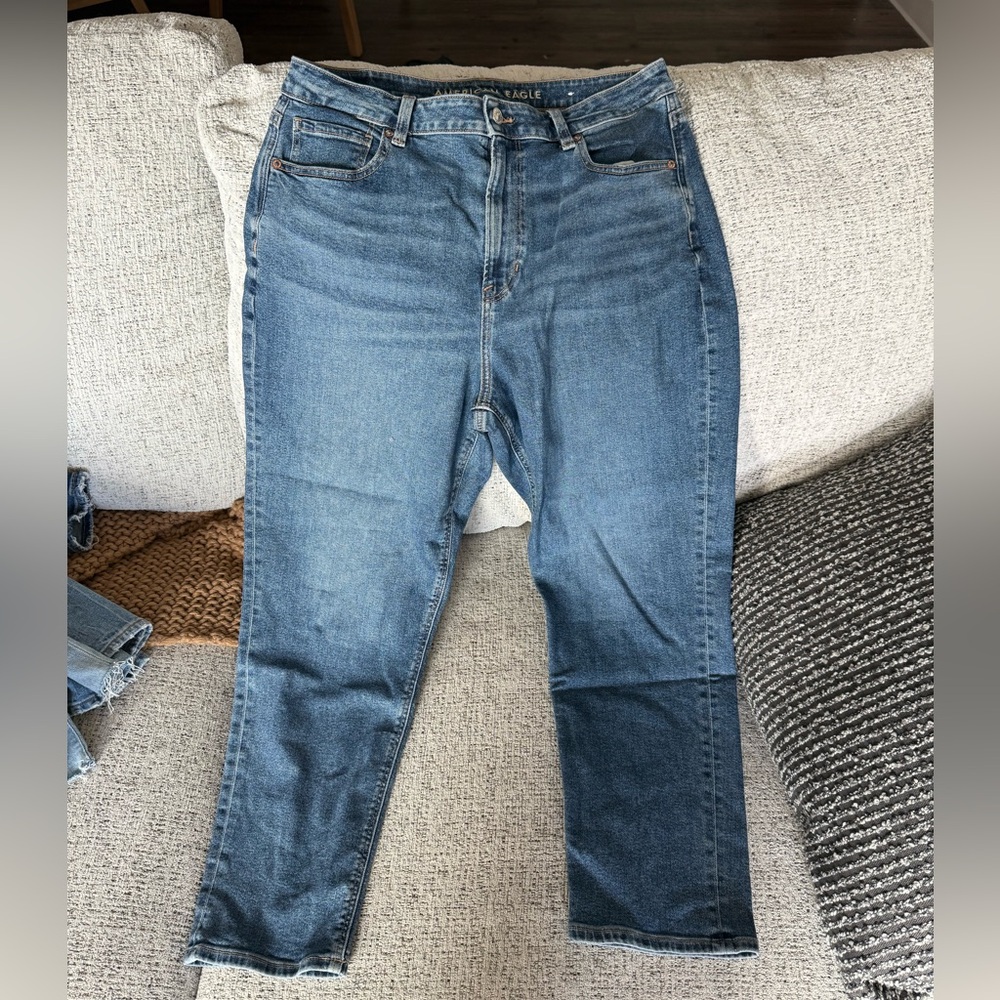 American Eagle Mom Jeans